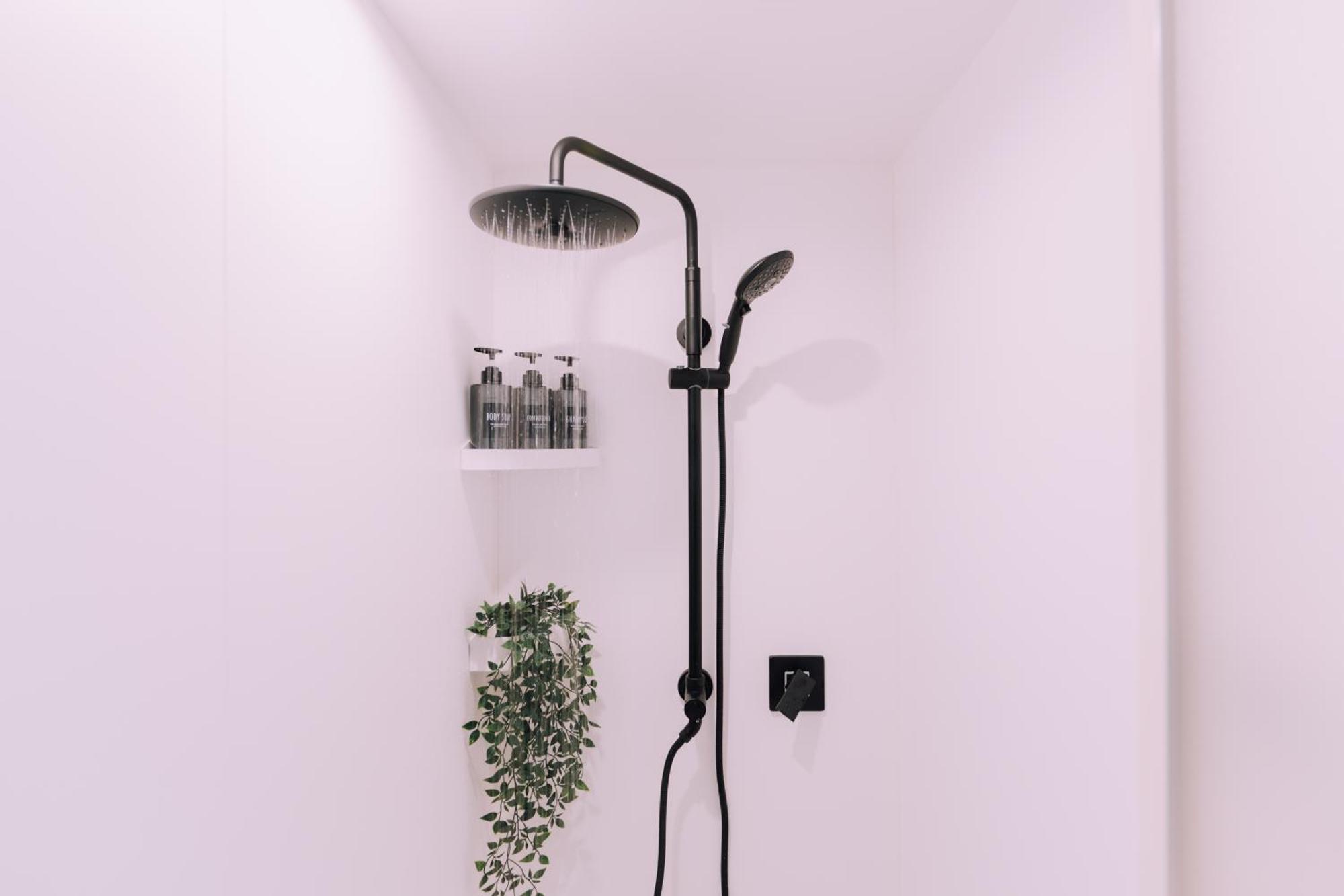 Minimalist Loft Namba Compact With A 24-hour Gym Ma902 Apartment Osaka