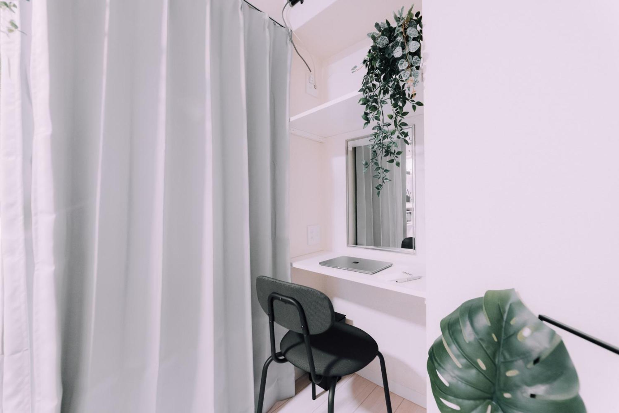 Apartment Minimalist Loft Namba Compact With A 24-hour Gym Ma902