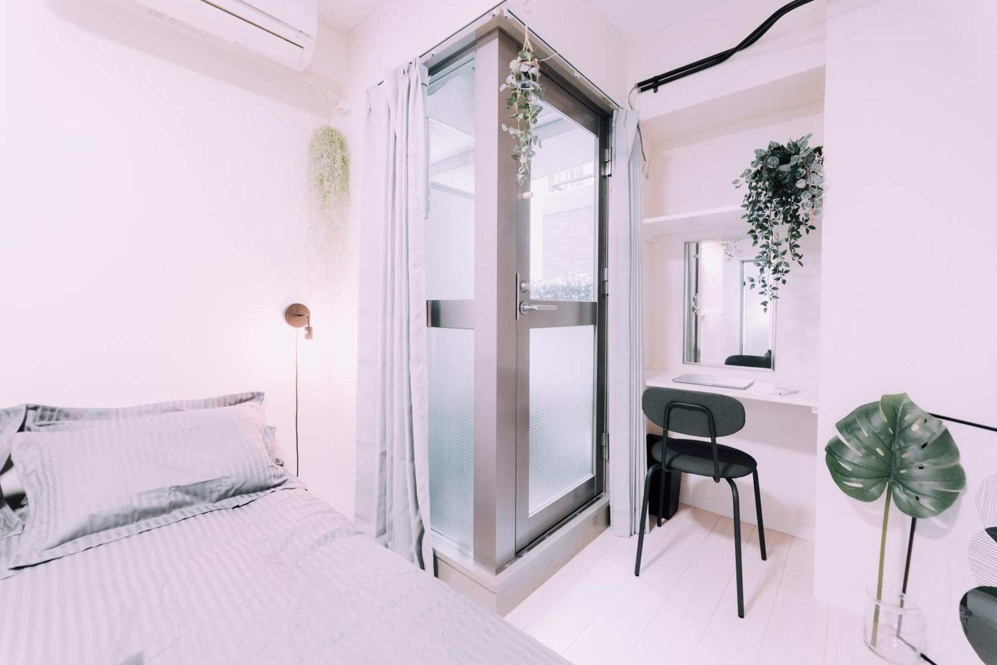 Apartment Minimalist Loft Namba Compact With A 24-hour Gym Ma902 *