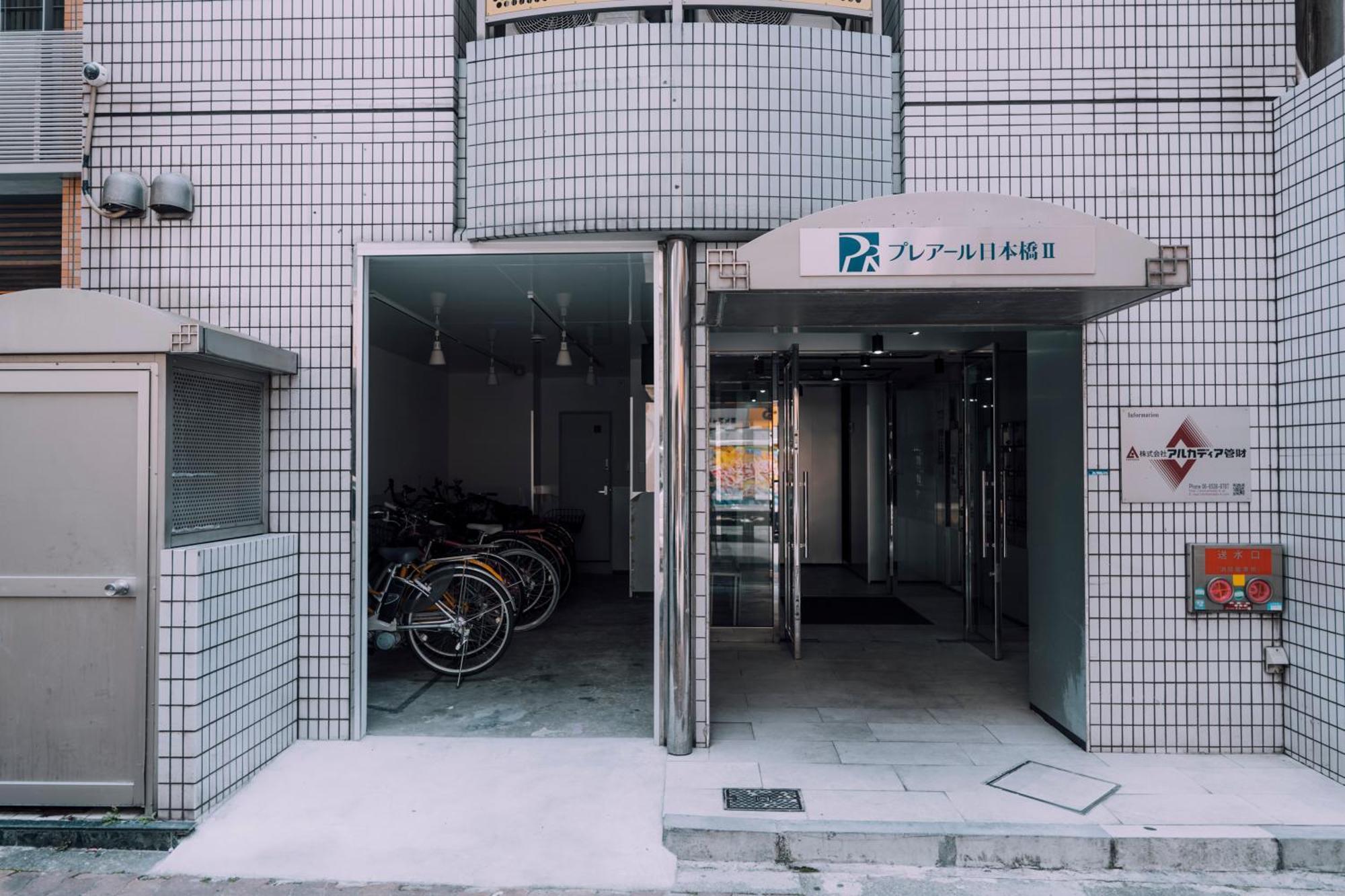 Minimalist Loft Namba Compact With A 24-hour Gym Ma902